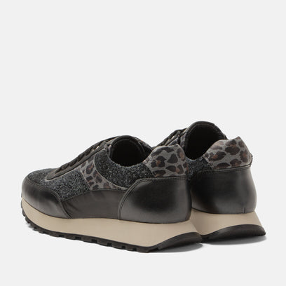 Novi Dames Sneakers Black