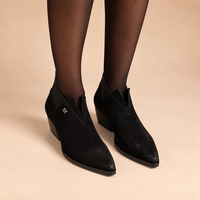 Britt Dames Enkellaarsjes Suede Black