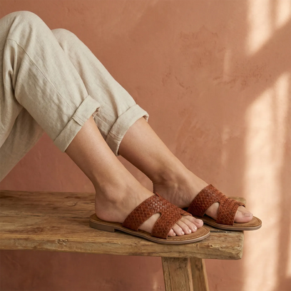 Puck Dames Slippers Leer Tan